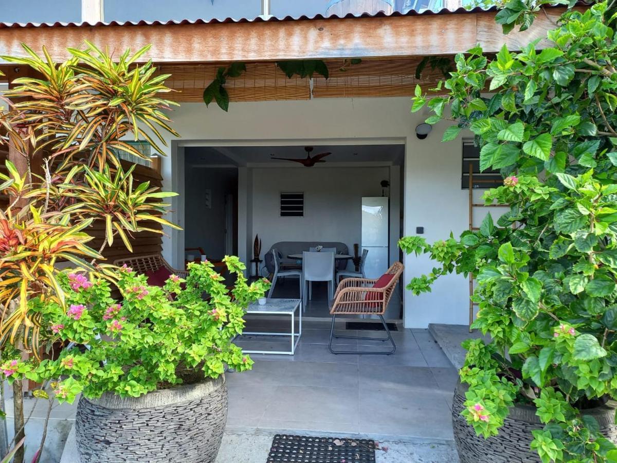 Le Tropical Appartement 1 Ou 2 Chambres เลส์ อองซ์-ดิอาร์เลส ภายนอก รูปภาพ